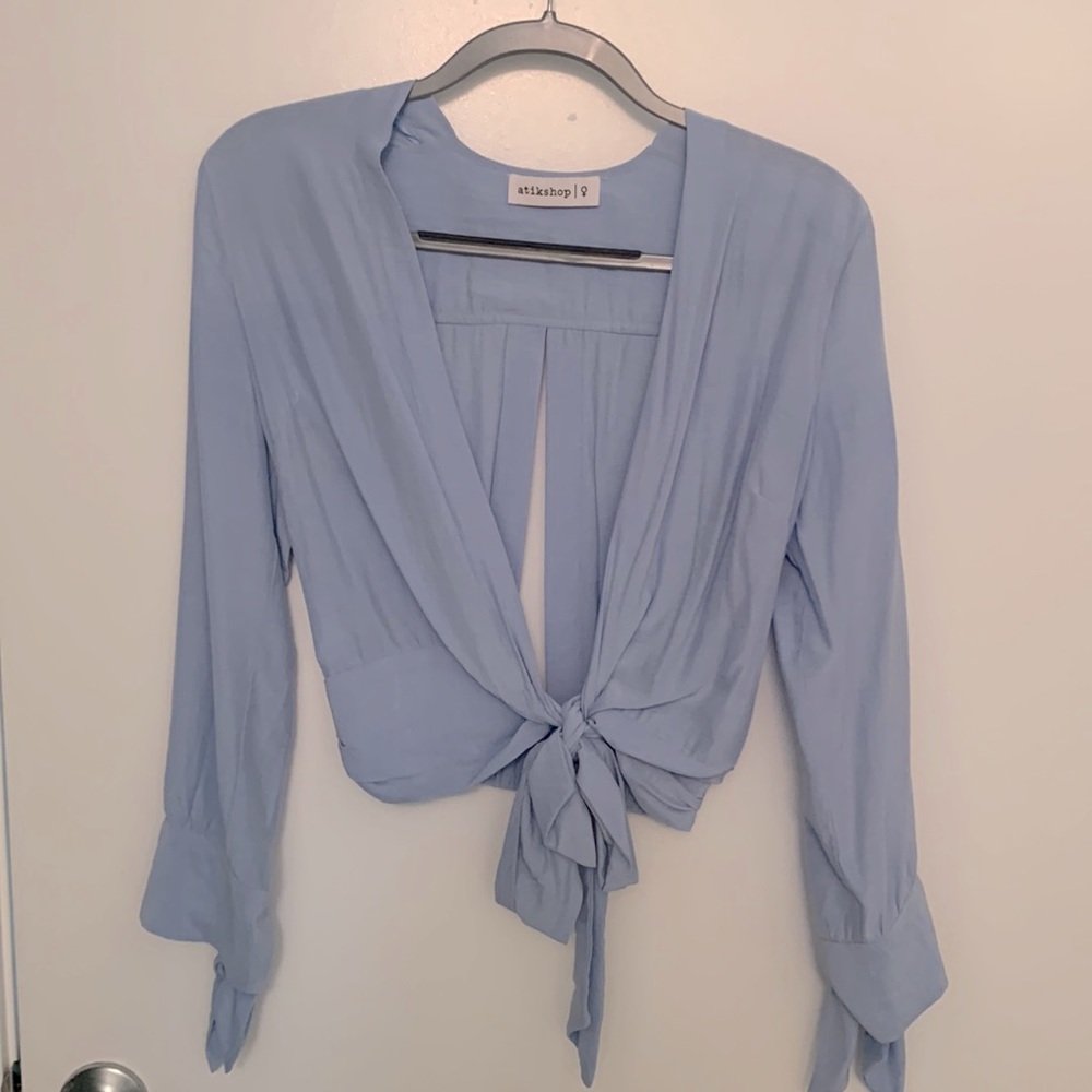 Light blue tie top